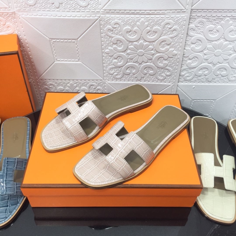 Hermes Slippers